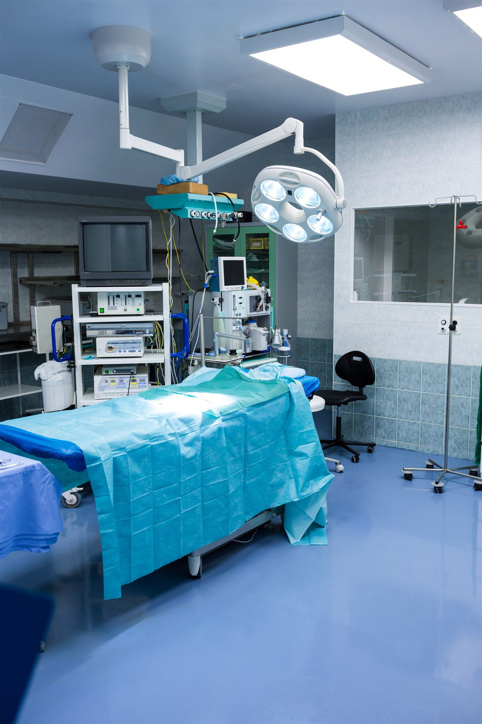 I.C.U. and Trauma Centre